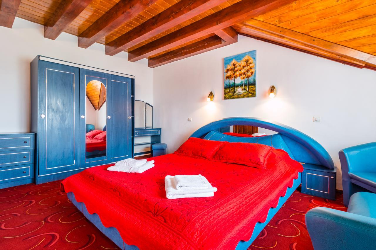 Casa Luca 2* Vama Veche