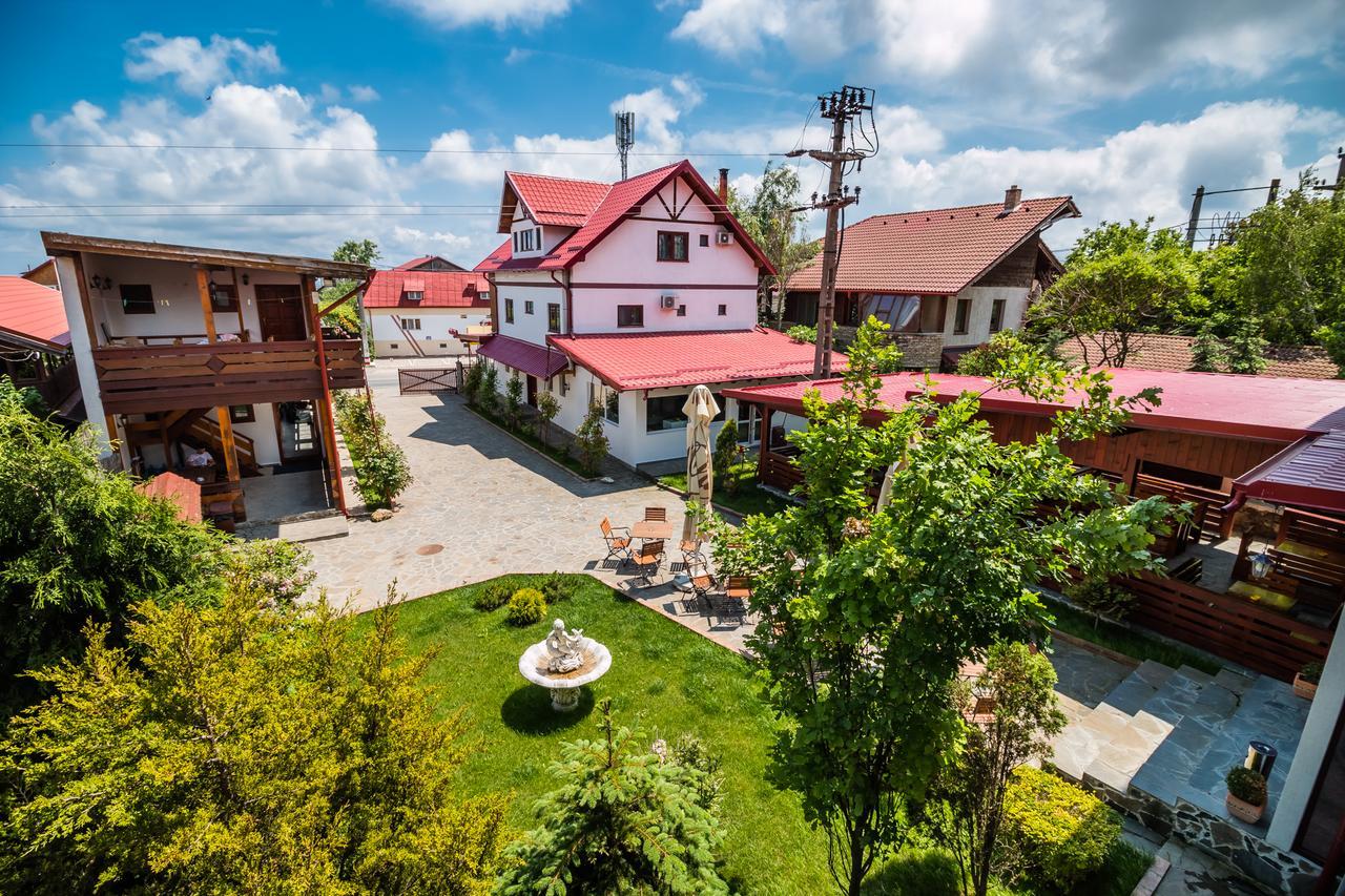 Casa Luca Hotel 2*